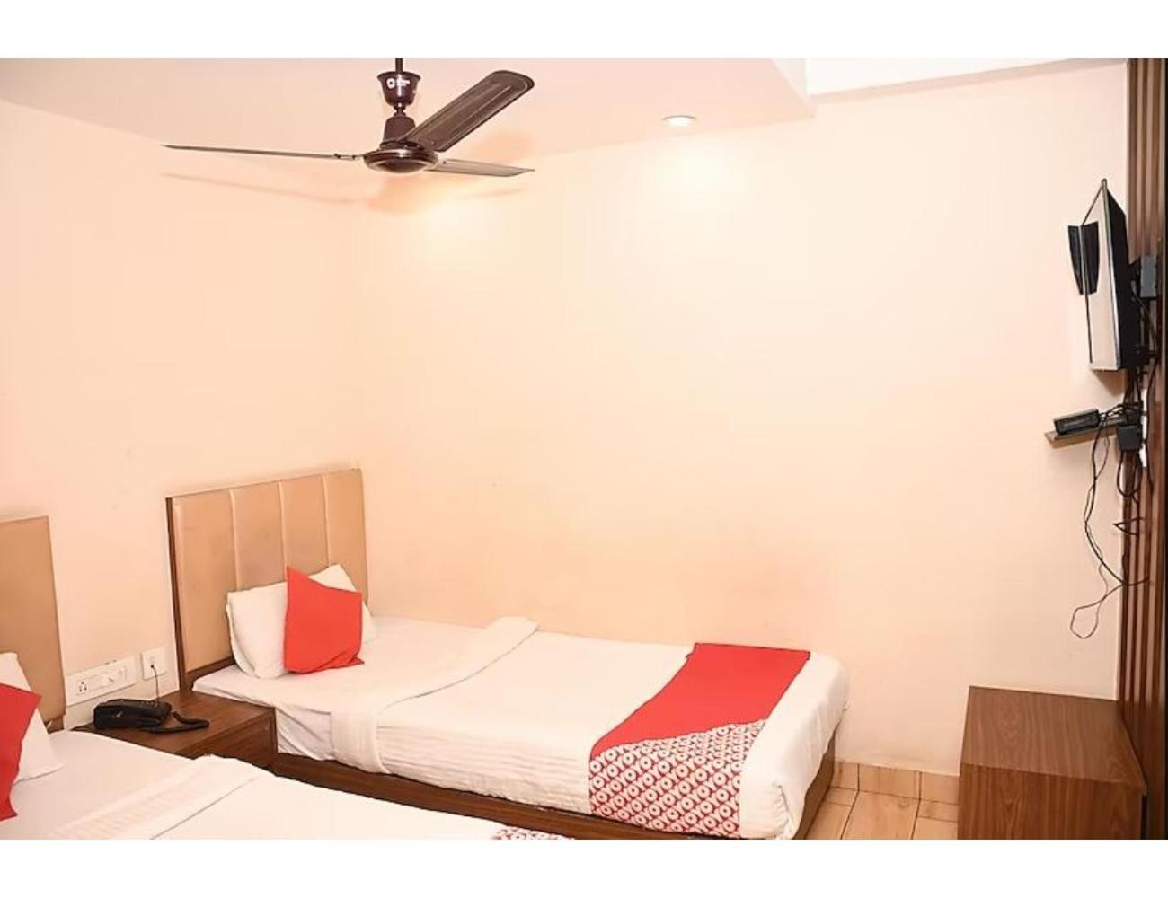 Sona Lodge, Siliguri Exterior photo